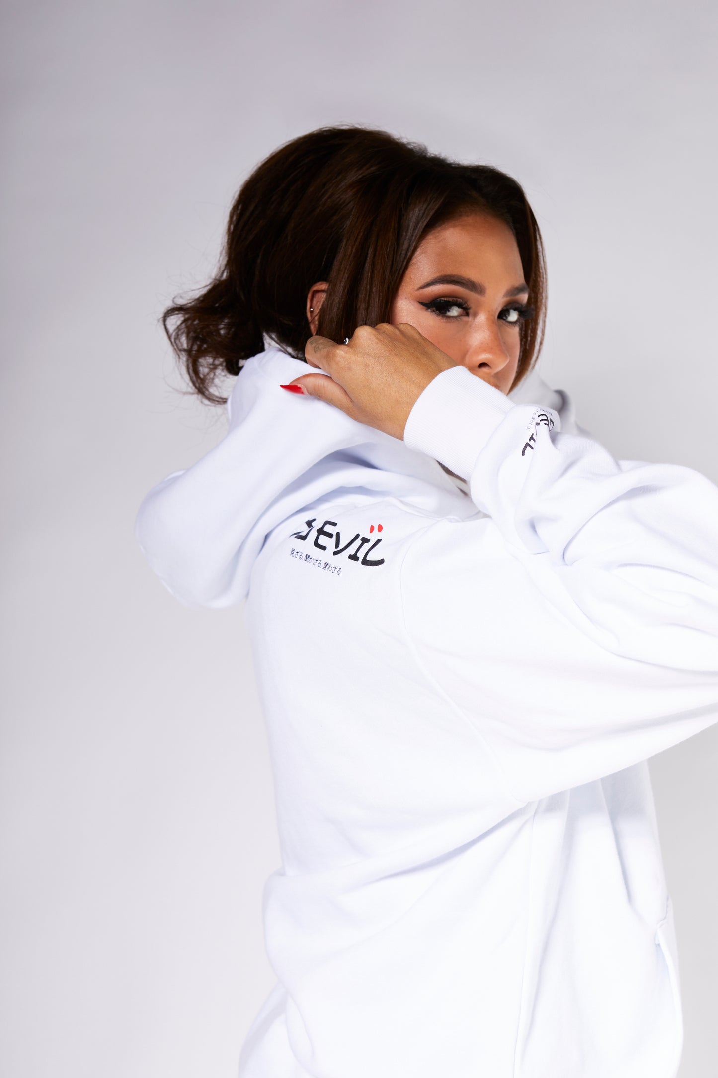 BUDDHA EMBROIDERED HOODIE WHITE