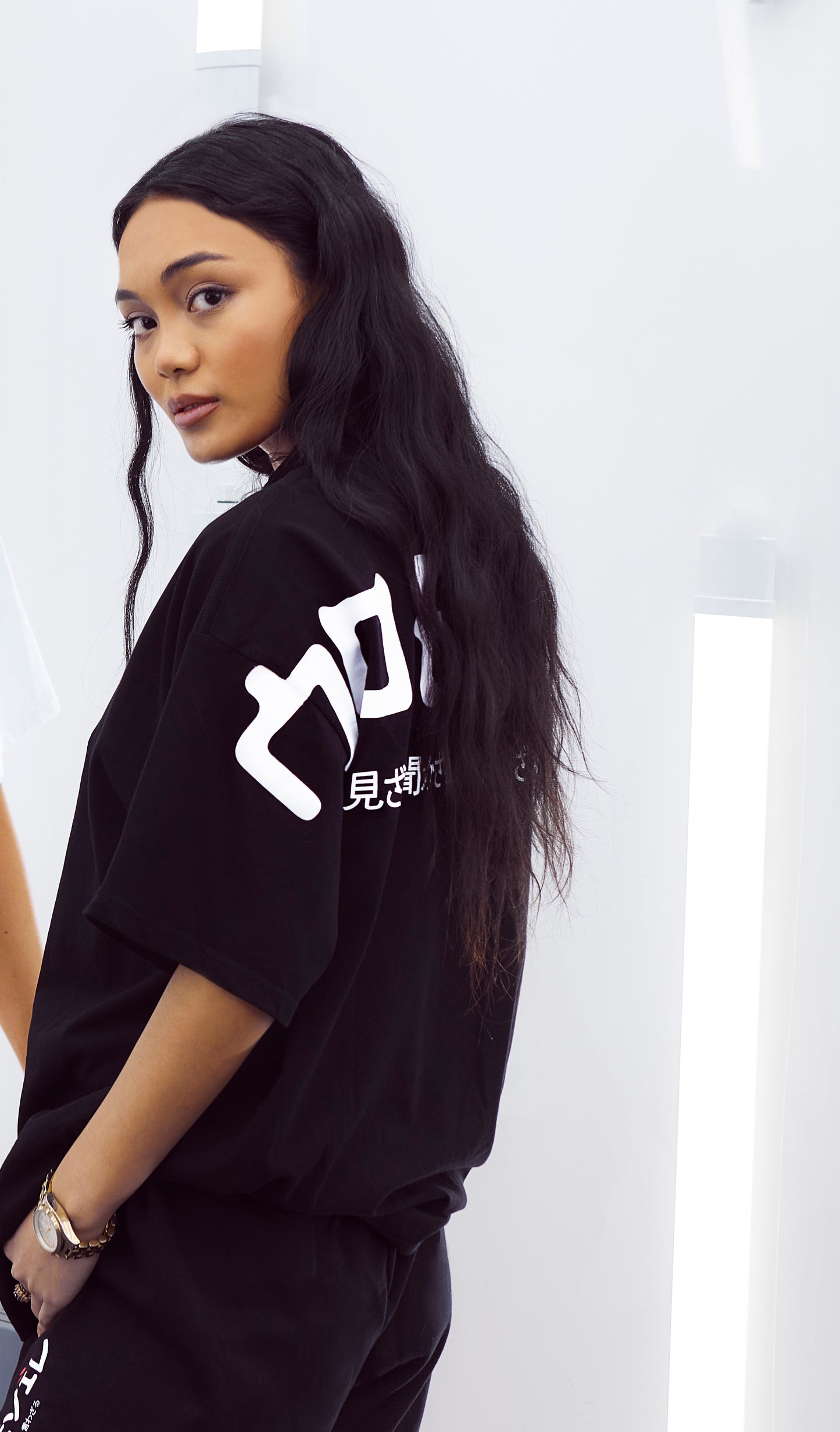ASTRO EMBROIDERED T-SHIRT BLACK